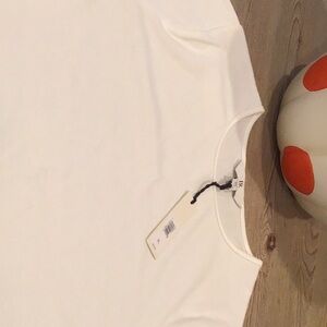 White ribbed never worn tshirt from Banana Republic